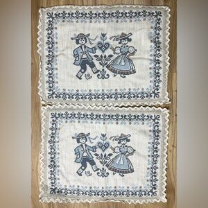 VTG Austrian Folk Art Woven Placemats Boy‎ Girl Linen Blend Scalloped Edge SET/2